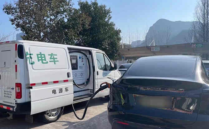 上杭汽车搭电